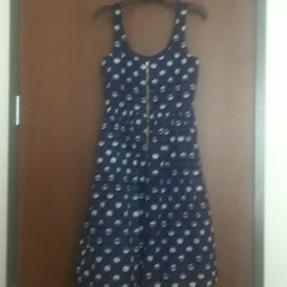Dress - Picture 5 of 7